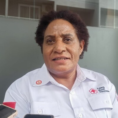 dr. Enny Kenangalem – Anggota Bidang Pelayanan